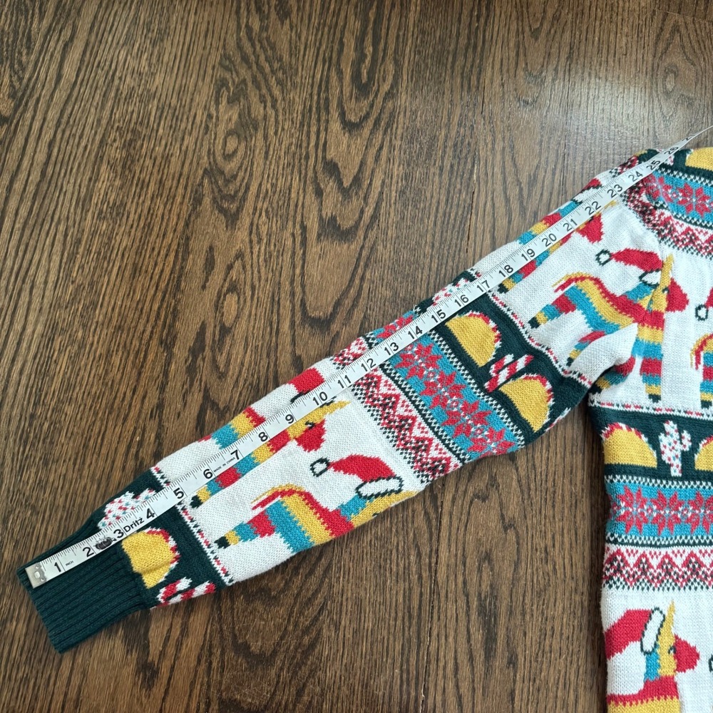 St. John's Bay Mens Small Christmas Sweater Piñata Taco Santa Hat 100% Cotton - Picture 9 of 10